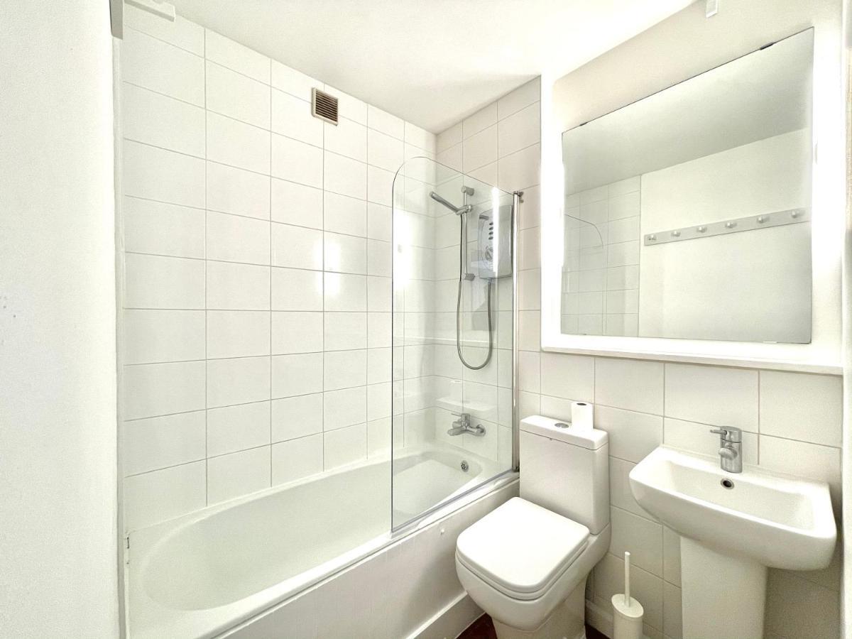 The Chamberlin, Farringdon, By The Design Traveller Apartment ลอนดอน ภายนอก รูปภาพ